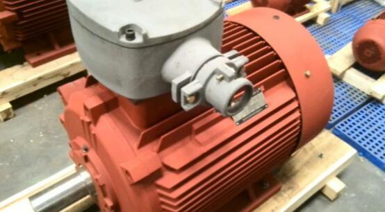 正反轉(zhuǎn)用哪種電機(jī),電機(jī)正反轉(zhuǎn)的選擇和應(yīng)用